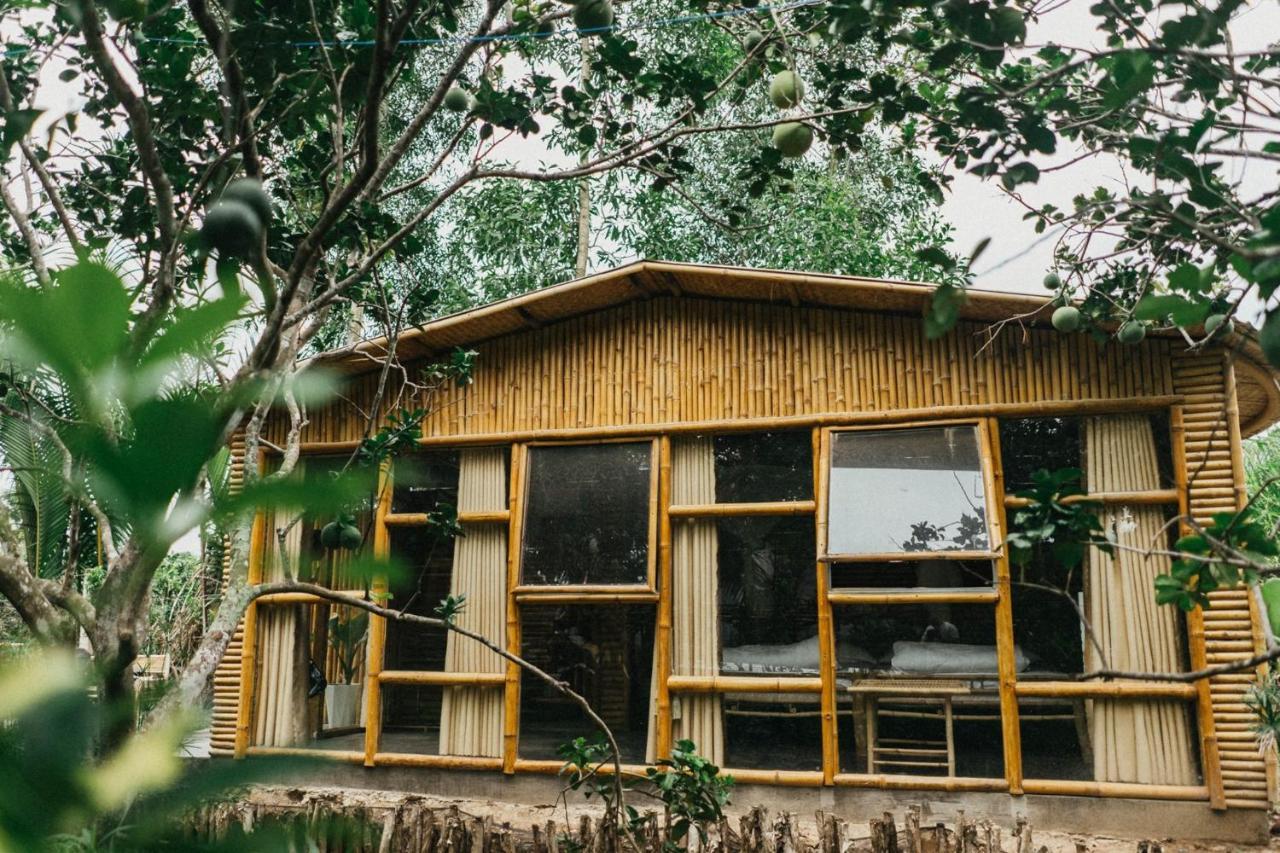 Hide Away Bungalows In Ben Tre City Экстерьер фото