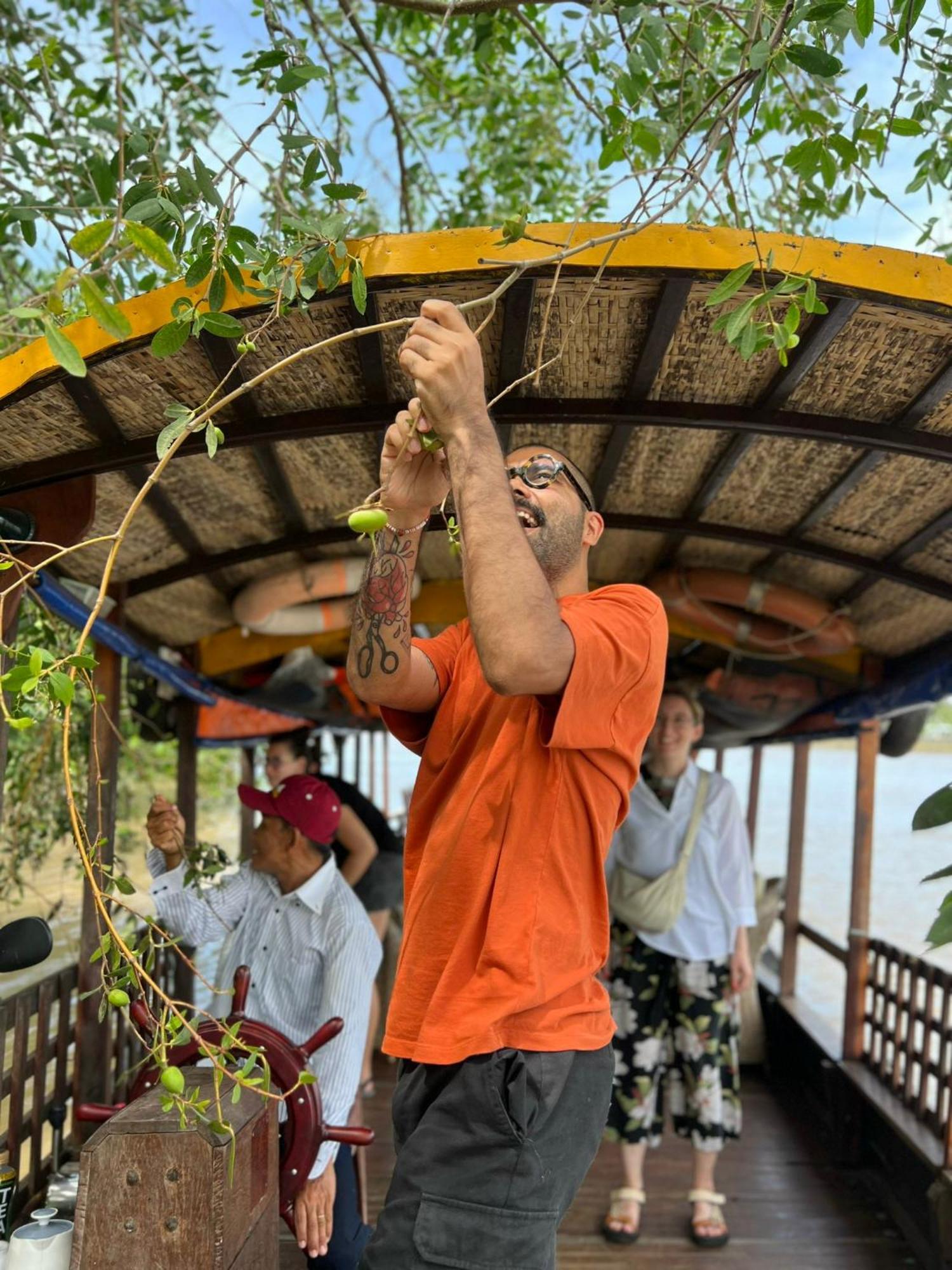 Hide Away Bungalows In Ben Tre City Экстерьер фото